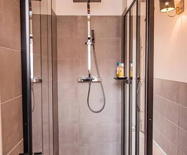 Le Carré 1869 Hébergement de vacances Landas